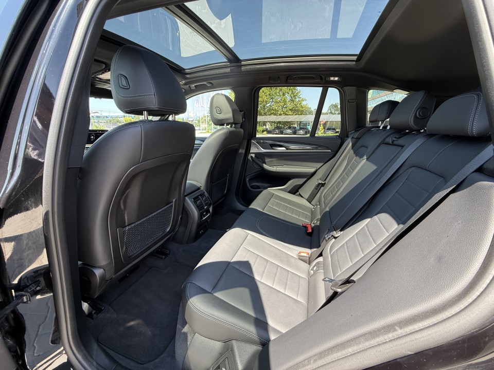 BMW X3 xDrive30e Luxury Line - foto 14