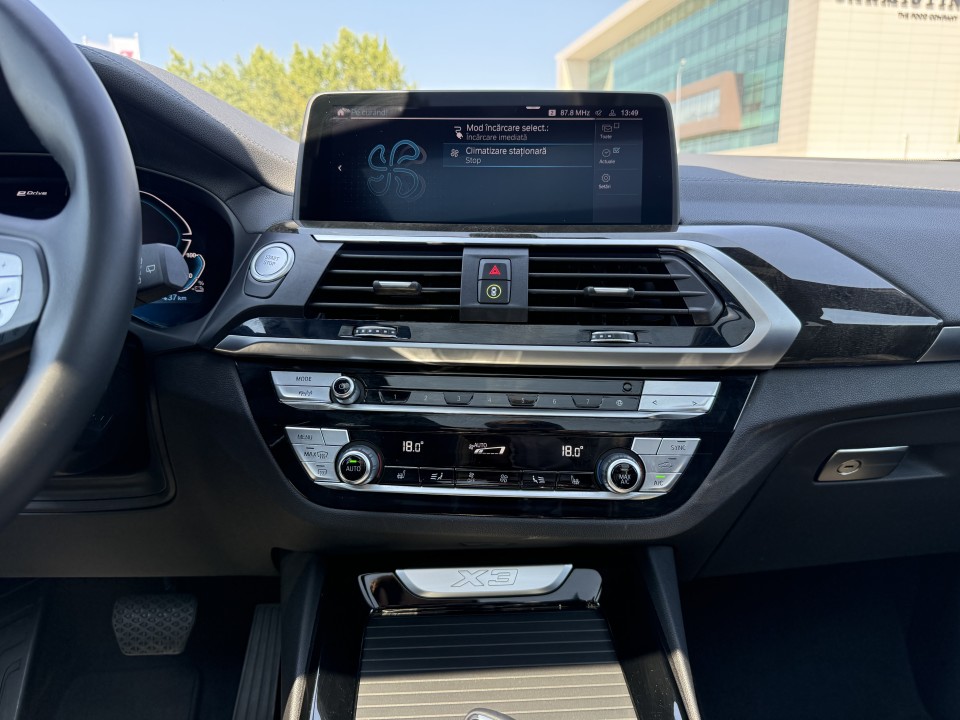 BMW X3 xDrive30e Luxury Line - foto 24