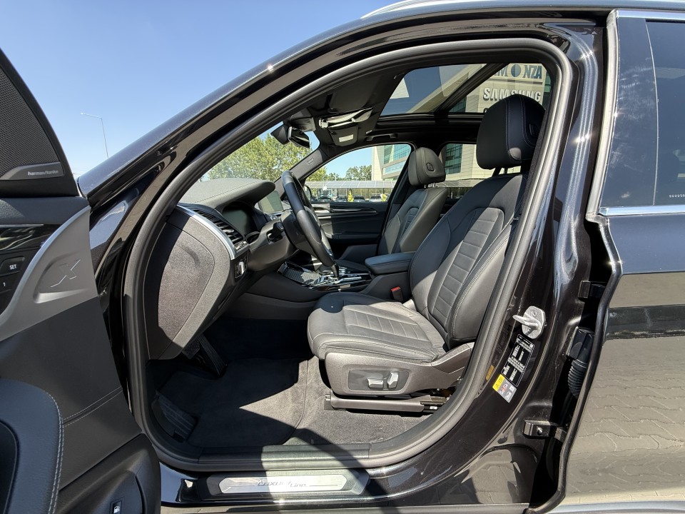 BMW X3 xDrive30e Luxury Line - foto 9