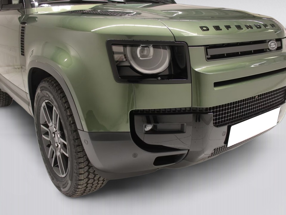 LAND ROVER Defender 2025 — imagine 20