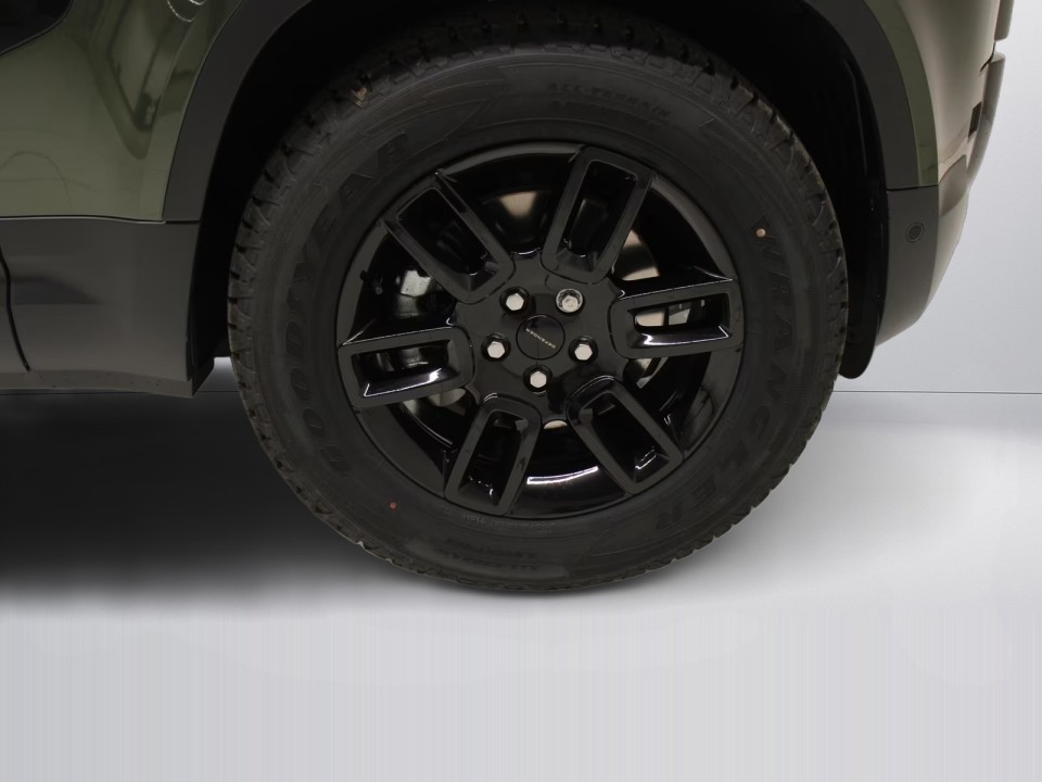Land Rover Defender 90 D200 S Black Design - foto 17