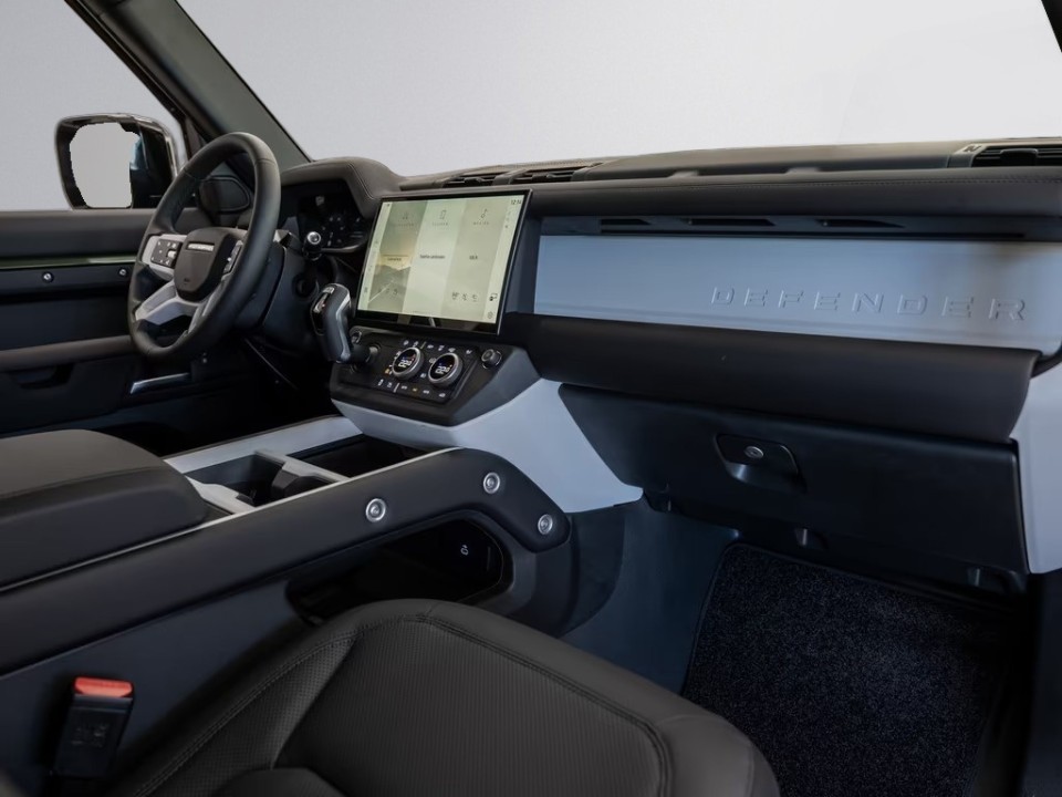 Land Rover Defender 90 D200 S - foto 7