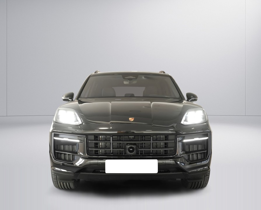 PORSCHE Cayenne 2025 — imagine 2