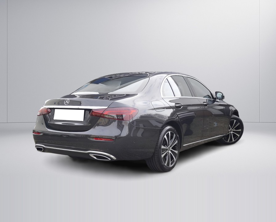 MERCEDES-BENZ E-Class 2022 — imagine 2