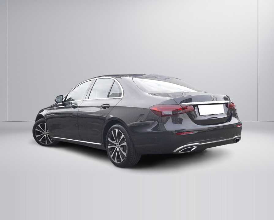 MERCEDES-BENZ E-Class 2022 — imagine 4