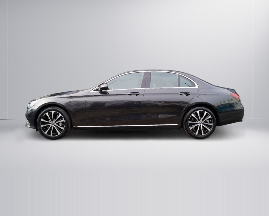 MERCEDES-BENZ E-Class 2022 — imagine 5