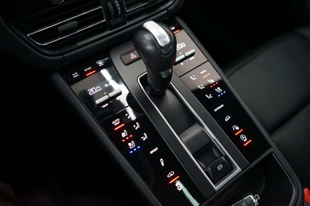 Porsche Macan S - foto 17