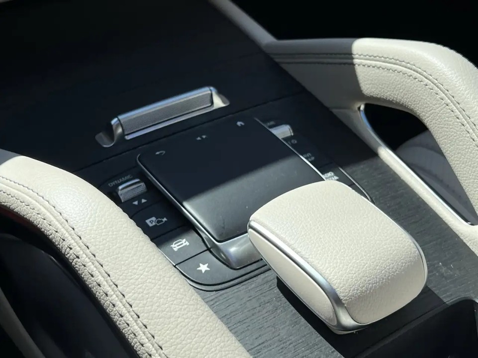 Mercedes-Benz GLE 350de 4MATIC AMG Line - foto 17