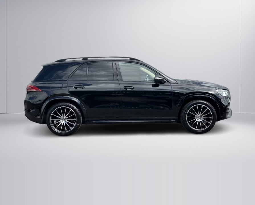Mercedes-Benz GLE 350de 4MATIC AMG Line (2)