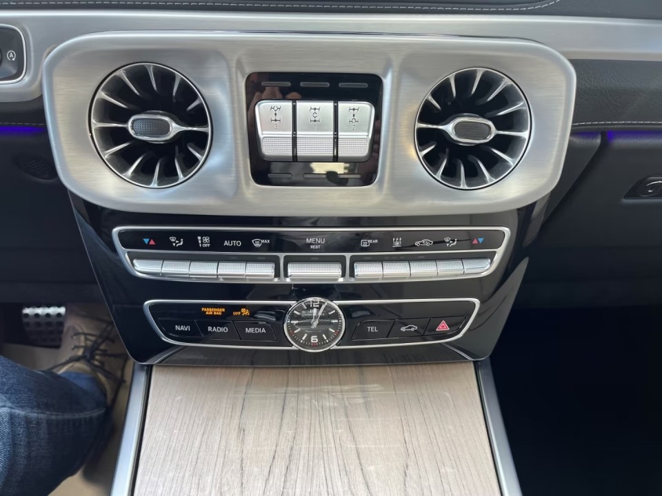 Mercedes-Benz G 63 AMG - foto 11