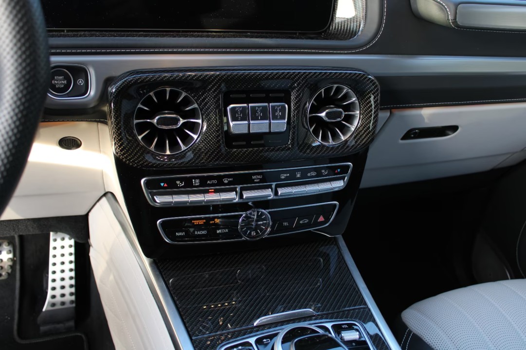 Mercedes-Benz G 63 AMG - foto 12