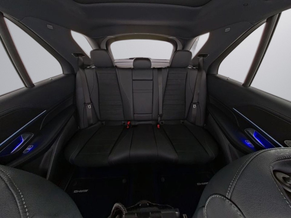 Mercedes-Benz GLE 400e 4MATIC - foto 12
