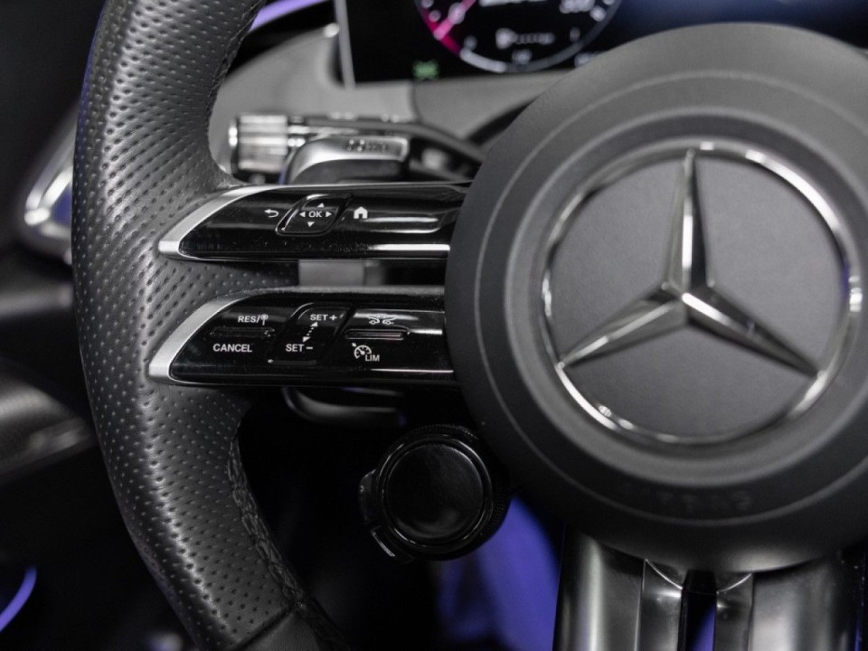 Mercedes-Benz E 53 AMG 4MATIC - foto 10