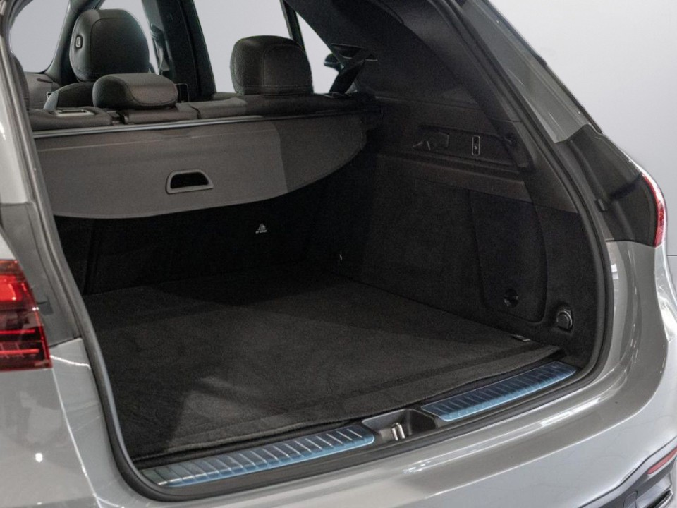 Mercedes-Benz GLE 450d 4MATIC AMG - foto 18