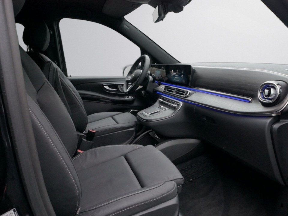 Mercedes-Benz V 300d - foto 9