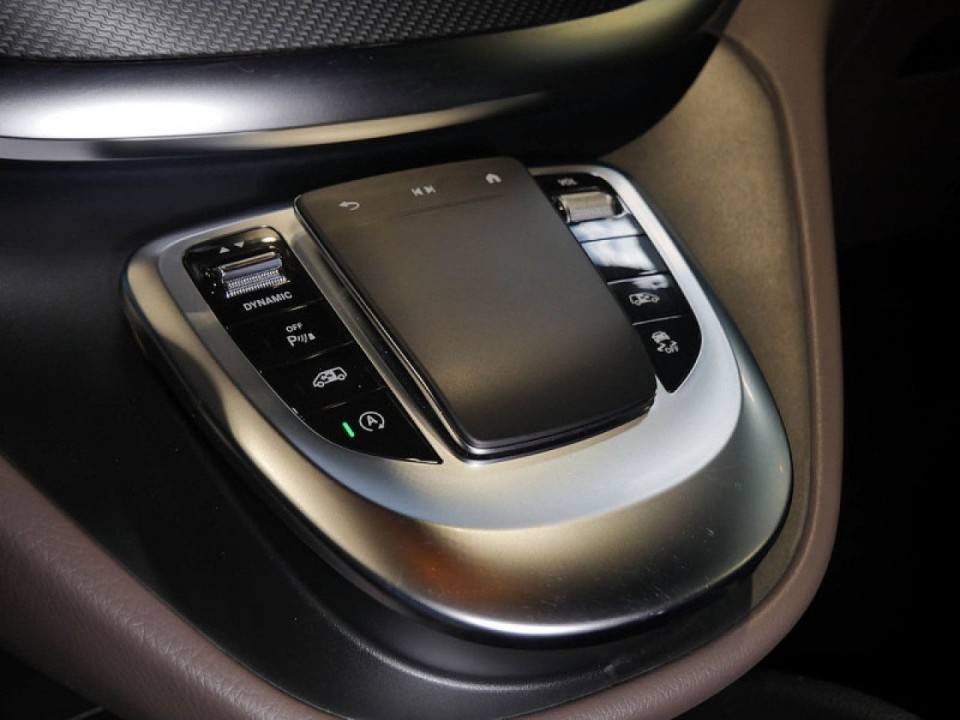 Mercedes-Benz V 300d 4MATIC - foto 14