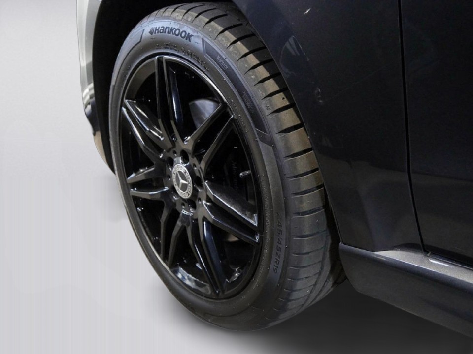 Mercedes-Benz V 300d 4MATIC - foto 25