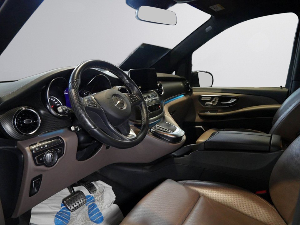 Mercedes-Benz V 300d 4MATIC - foto 9