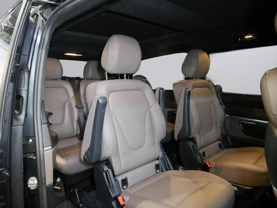 Mercedes-Benz V 300d 4MATIC - foto 19