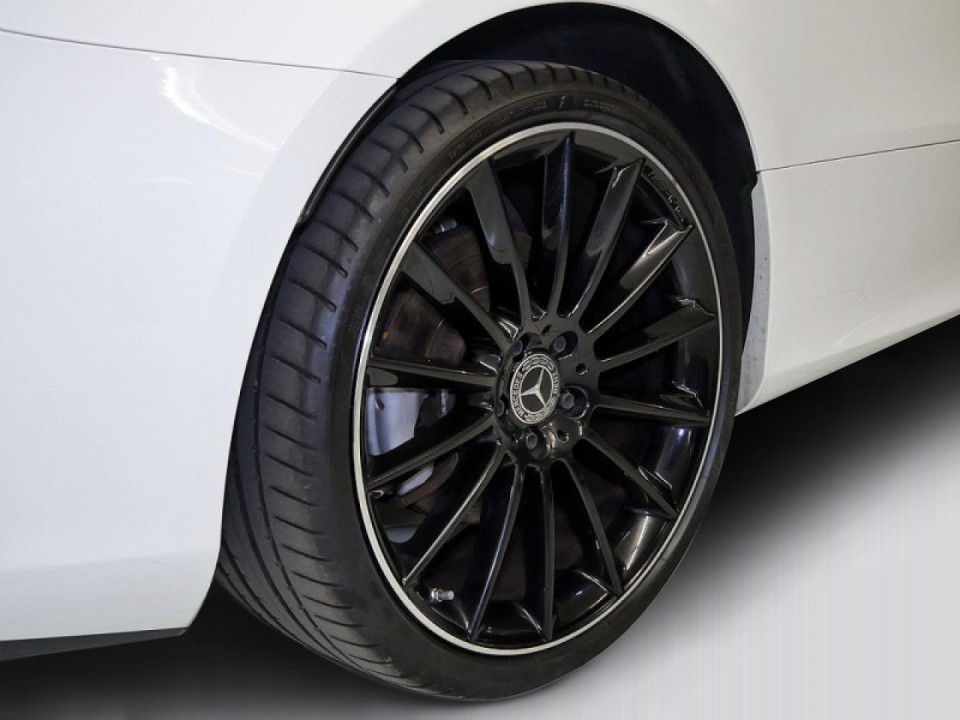Mercedes-Benz E 400d 4MATIC - foto 19