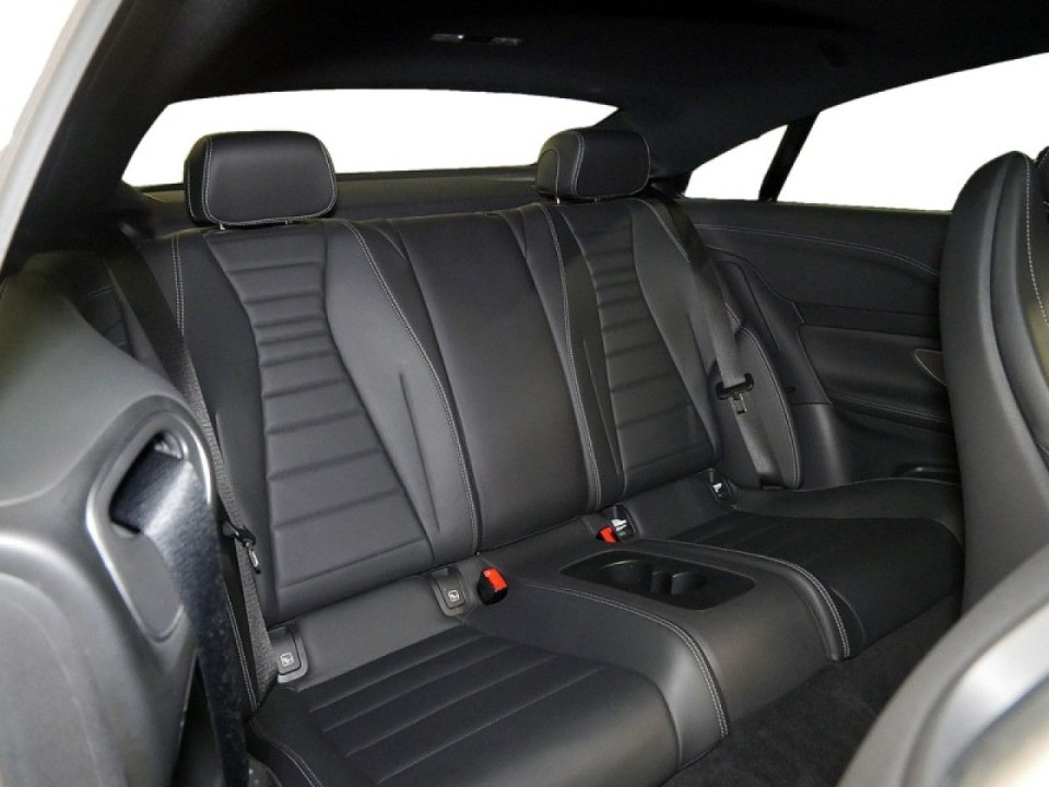 MERCEDES-BENZ E-Class 2023 — imagine 16