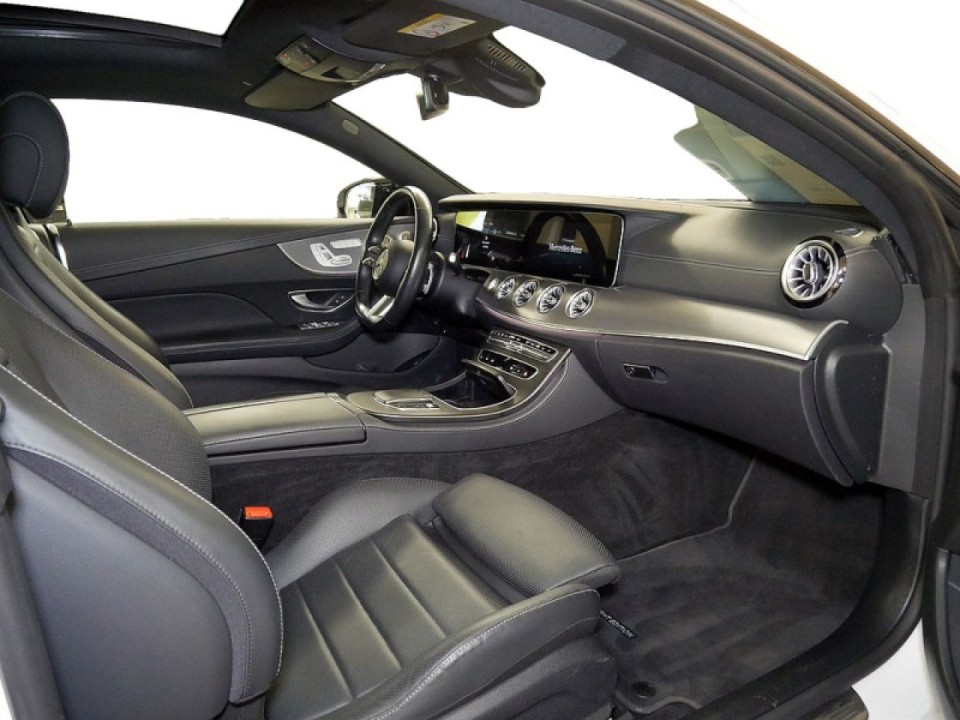 MERCEDES-BENZ E-Class 2023 — imagine 17