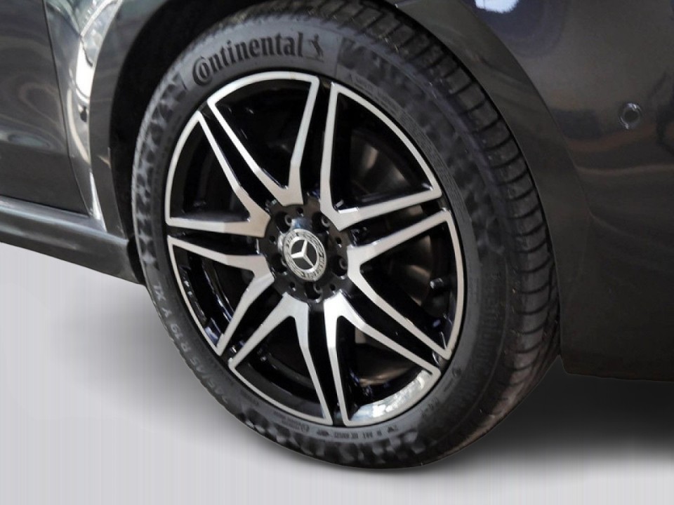 Mercedes-Benz V 300 CDI - foto 24