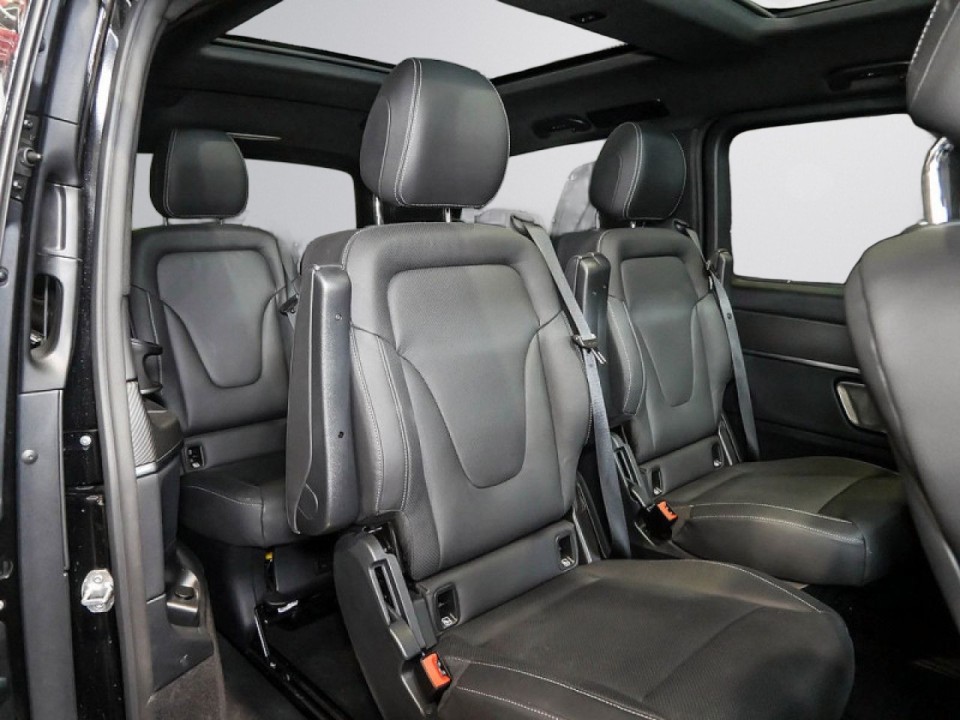 Mercedes-Benz V 300d - foto 6
