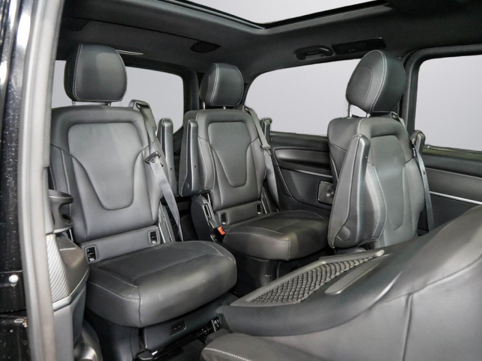 Mercedes-Benz V 300d - foto 7