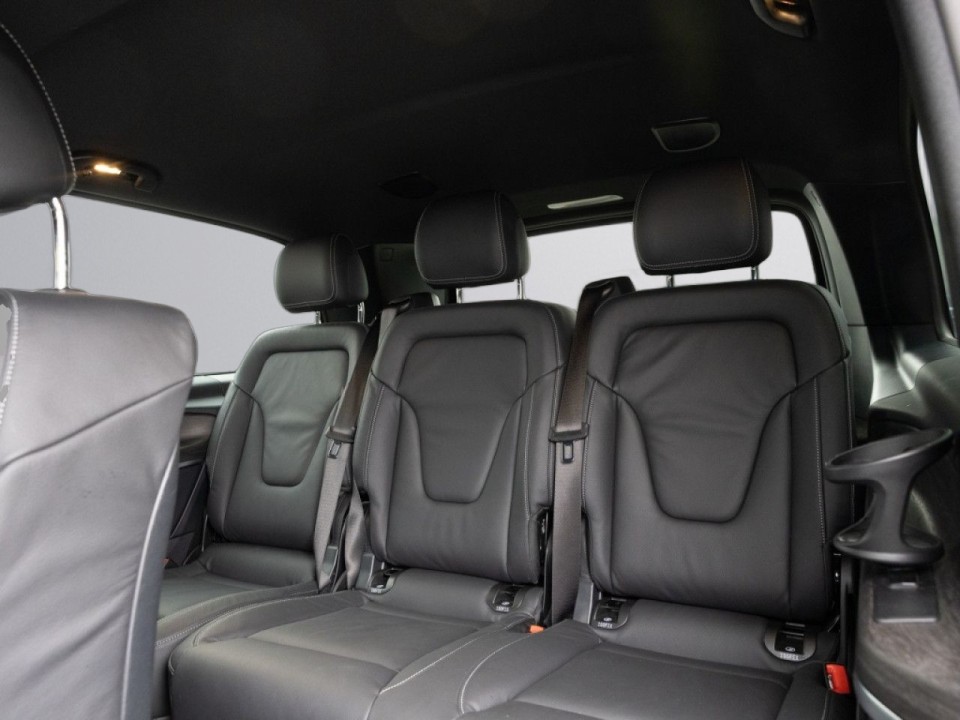 Mercedes-Benz V 300 CDI (5)