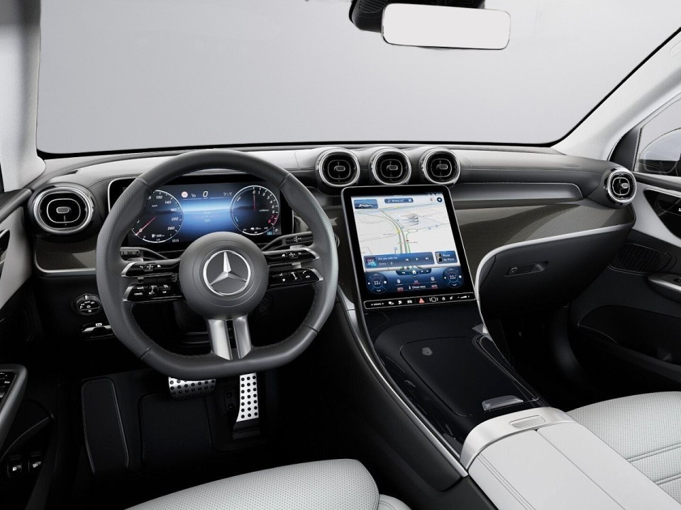 Mercedes-Benz GLC 300e 4MATIC AMG Line - foto 12