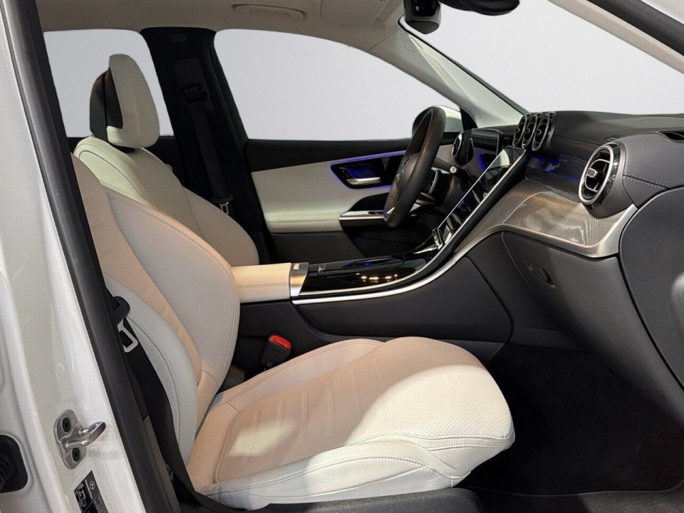 Mercedes-Benz GLC 300e 4MATIC AMG Line - foto 11
