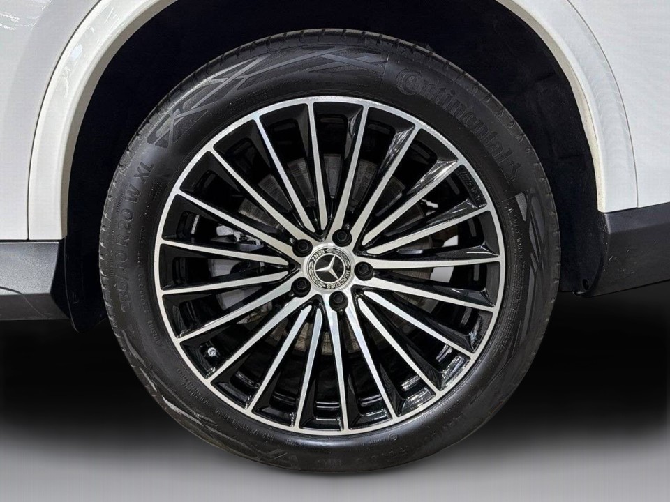 Mercedes-Benz GLC 300e 4MATIC AMG Line - foto 18