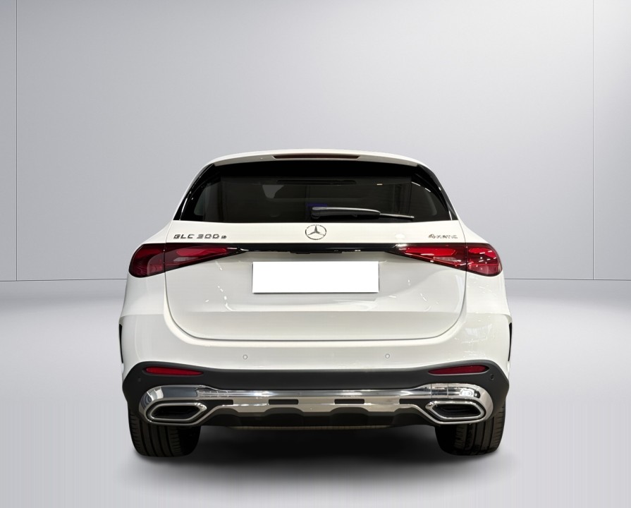 Mercedes-Benz GLC 300e 4MATIC AMG Line (4)