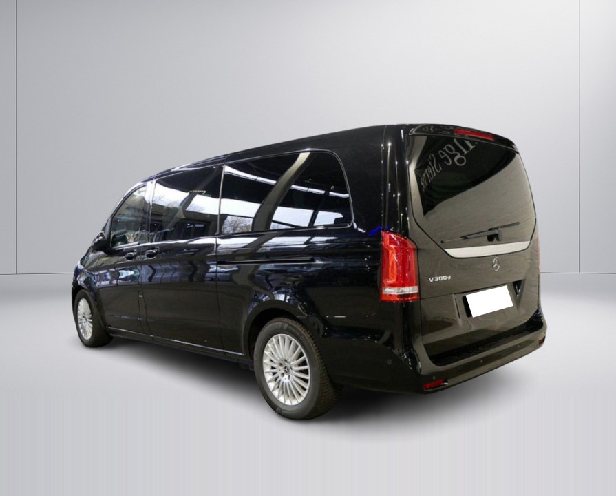 Mercedes-Benz V 300d Avantgarde Extralong (3)