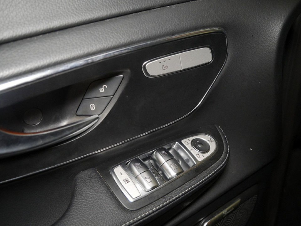 Mercedes-Benz V 300d Avantgarde Extralong - foto 12