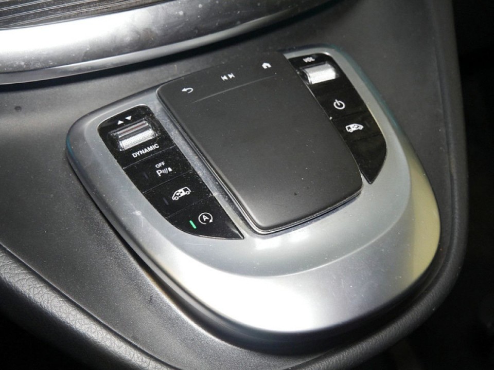 Mercedes-Benz V 300d Avantgarde Extralong - foto 11