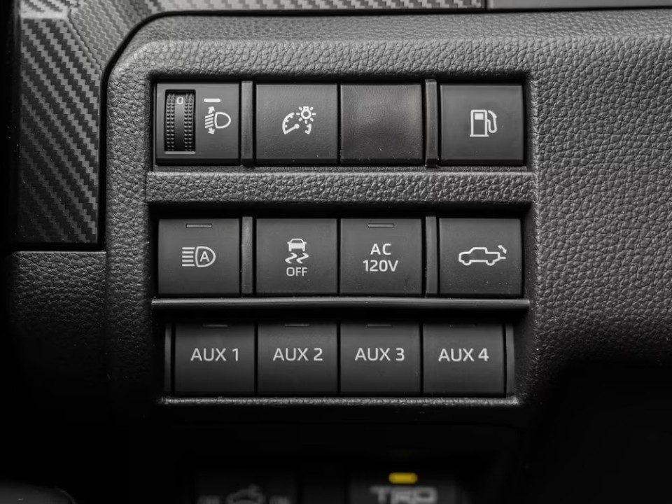 Toyota Tacoma TRD PRO - foto 18