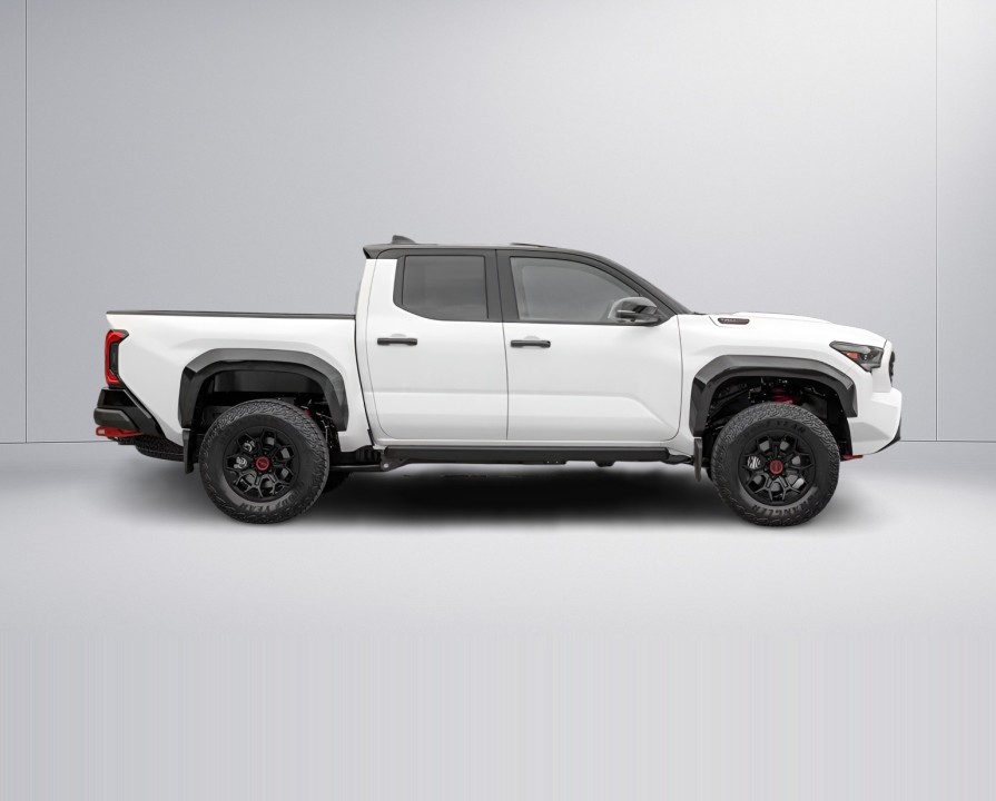 Toyota Tacoma TRD PRO (2)