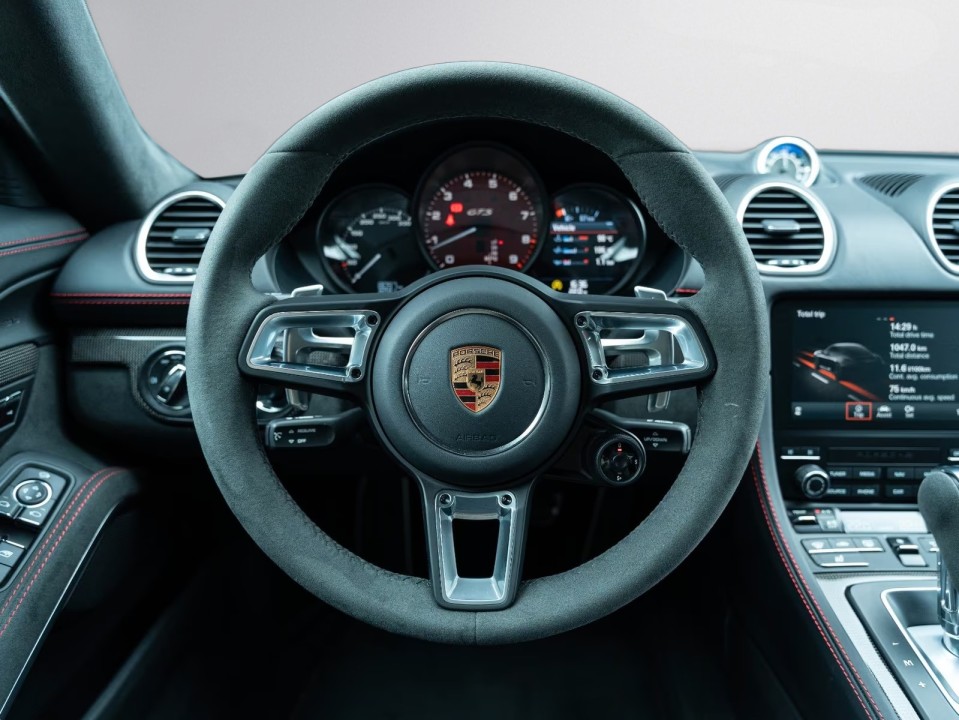 Porsche Cayman 718 GTS - foto 9