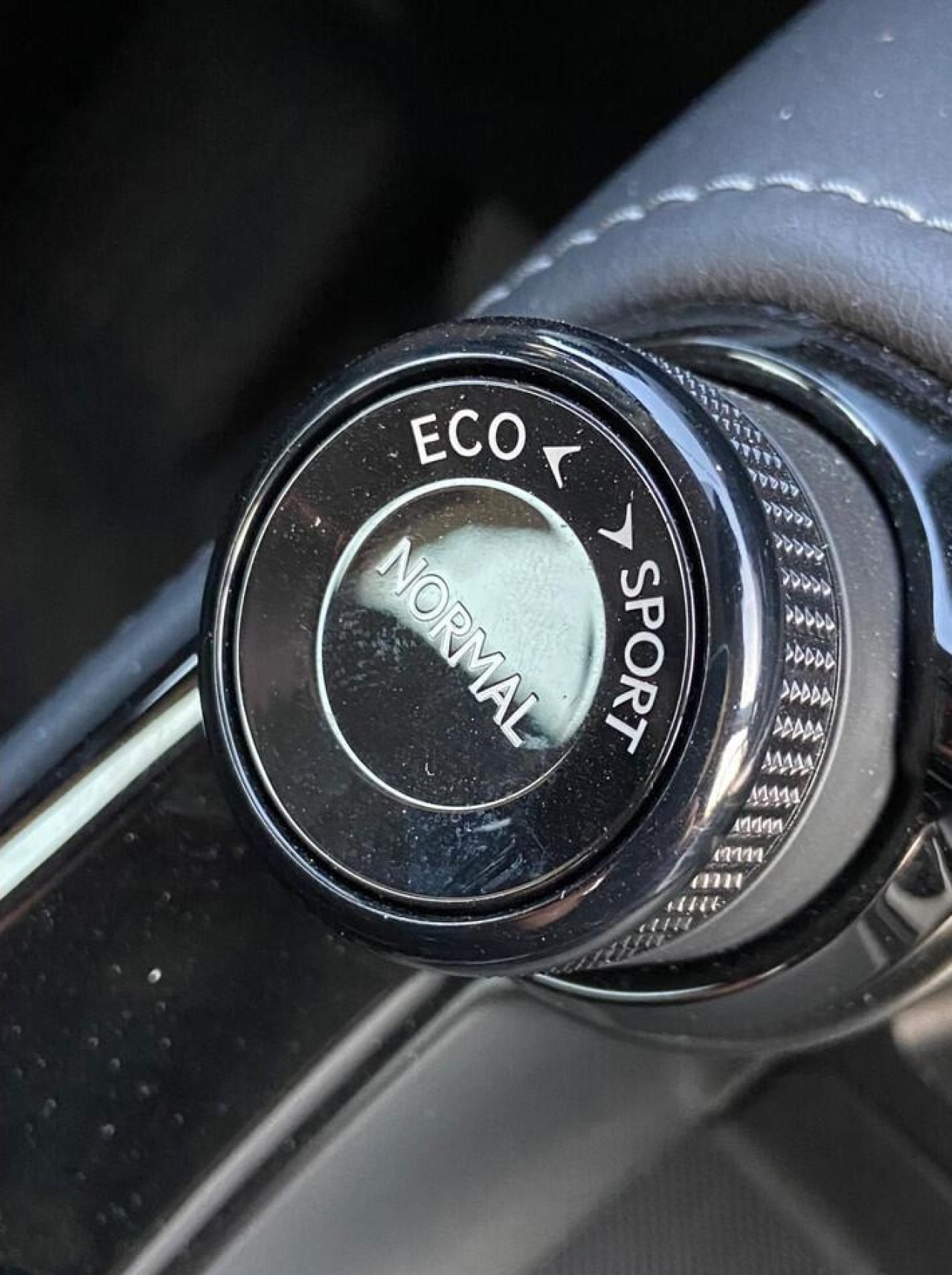 Lexus Seria NX 350h Luxury - foto 17
