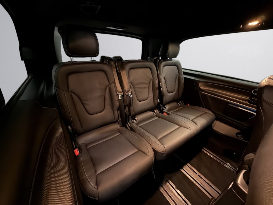 MERCEDES-BENZ V-Class 2024 — imagine 20