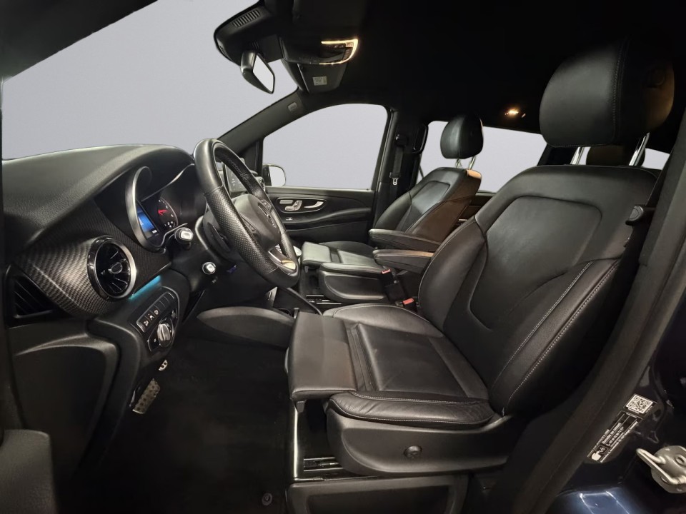 MERCEDES-BENZ V-Class 2024 — imagine 17