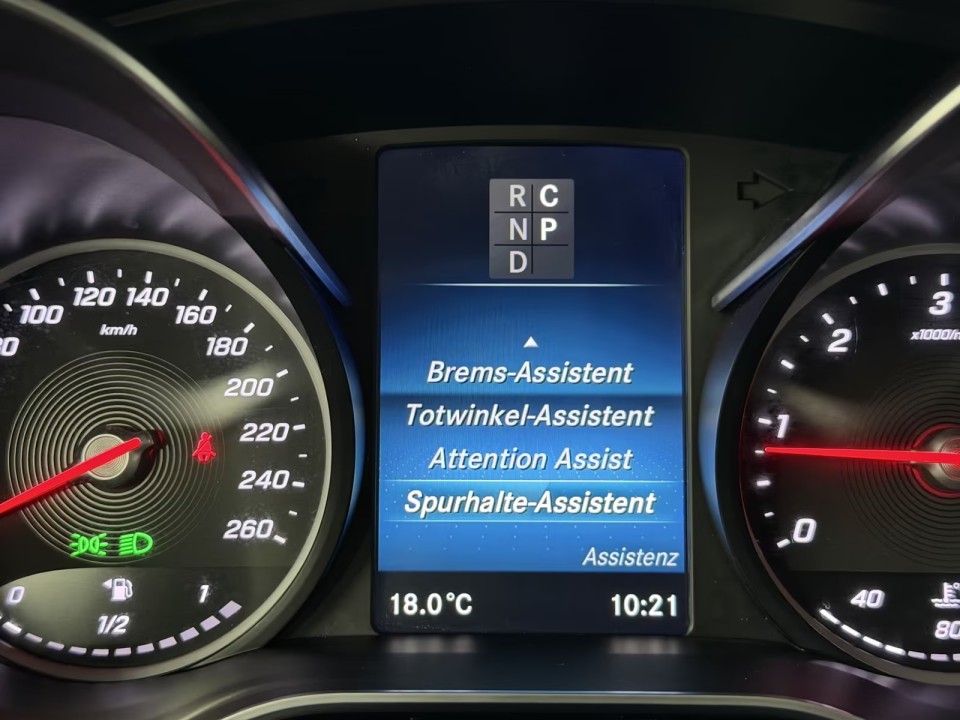 Mercedes-Benz V 300d 4MATIC Extralong AMG Line - foto 24
