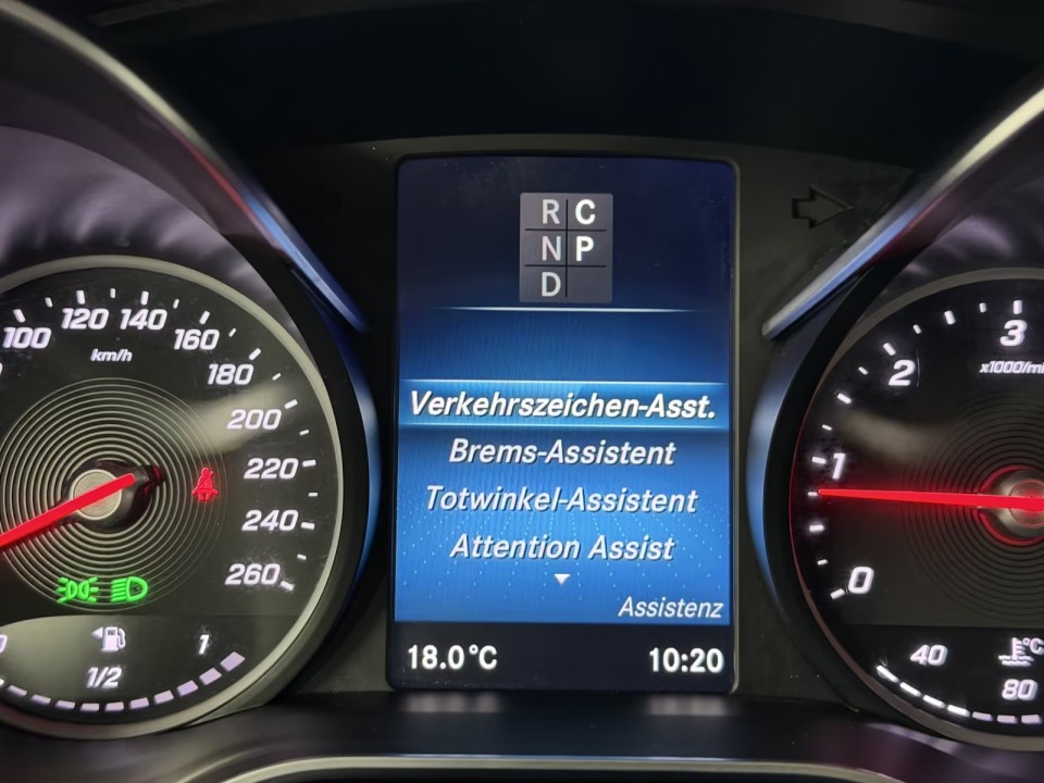 Mercedes-Benz V 300d 4MATIC Extralong AMG Line - foto 25