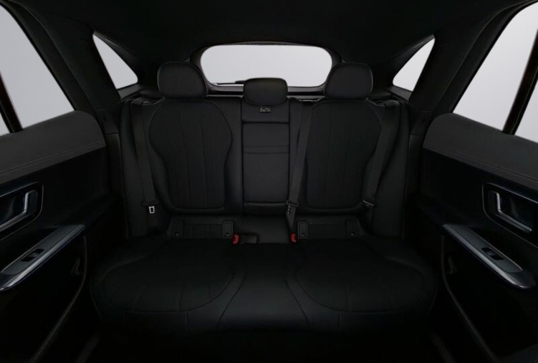 Mercedes-Benz EQE 350 - foto 12