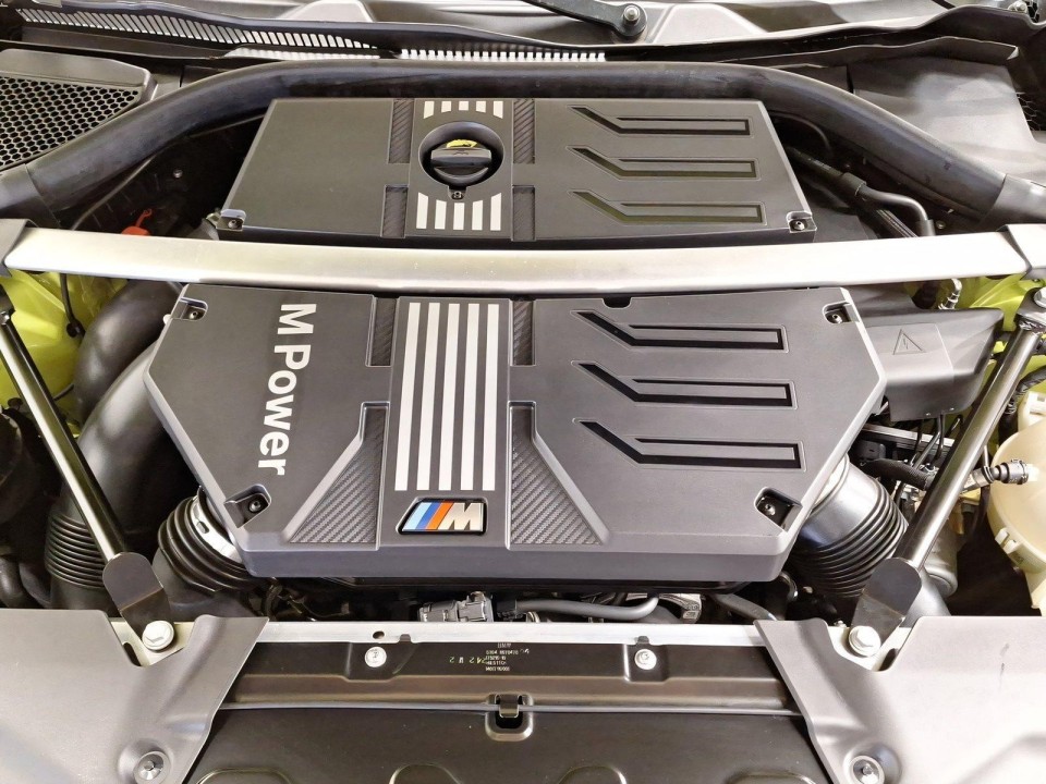 BMW X4 M Competition - foto 17
