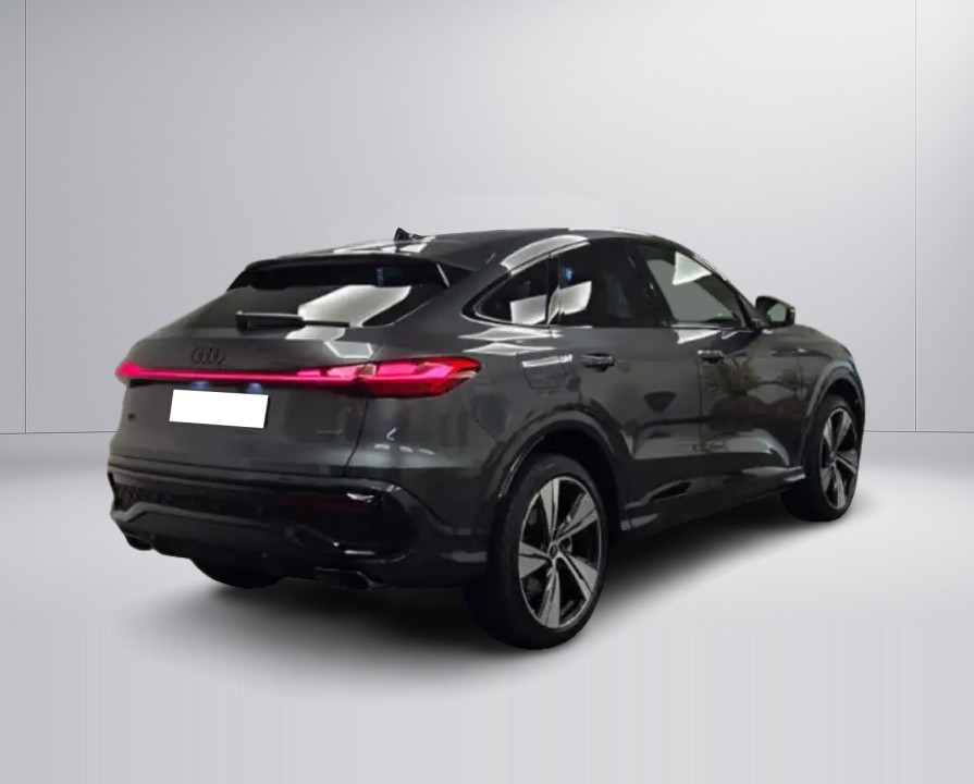 Audi Q5 Sportback TFSI quattro S tronic (2)