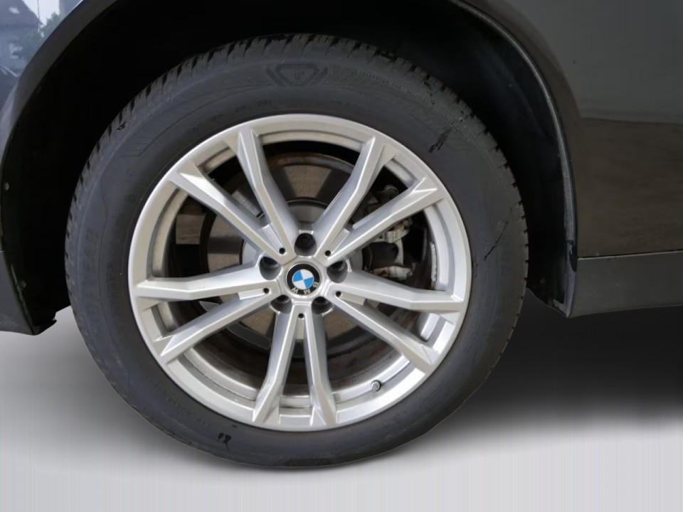 BMW X3 xDrive30e - foto 11