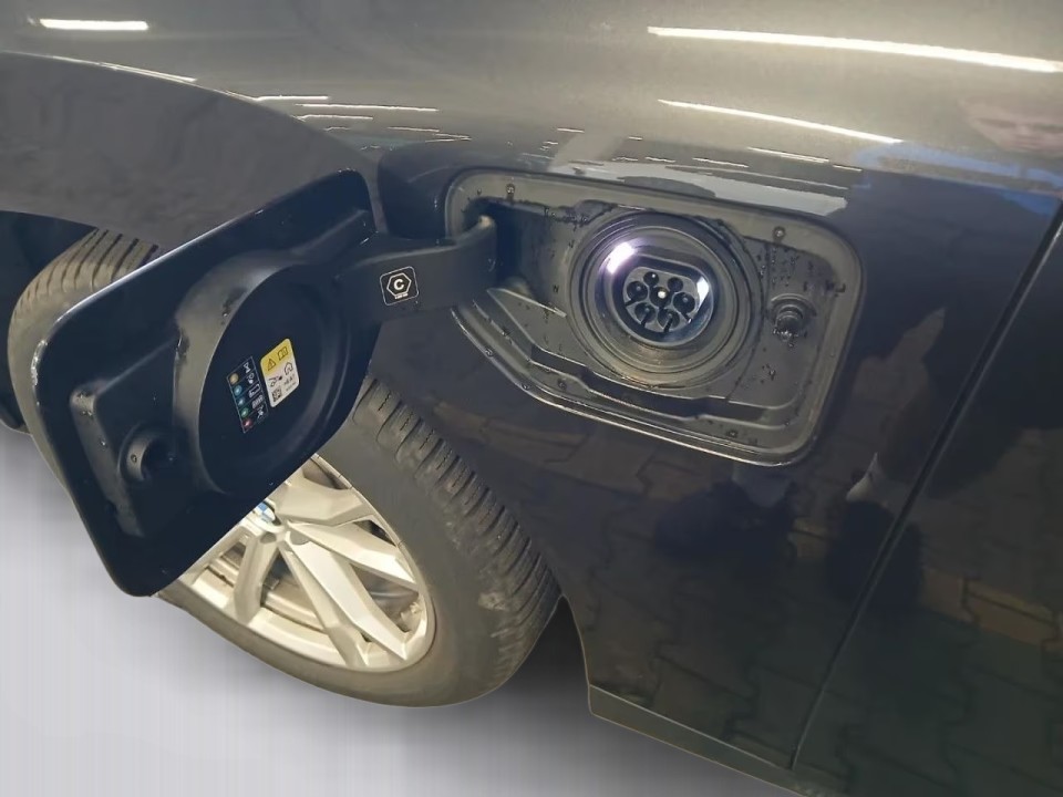 BMW X3 xDrive30e - foto 9